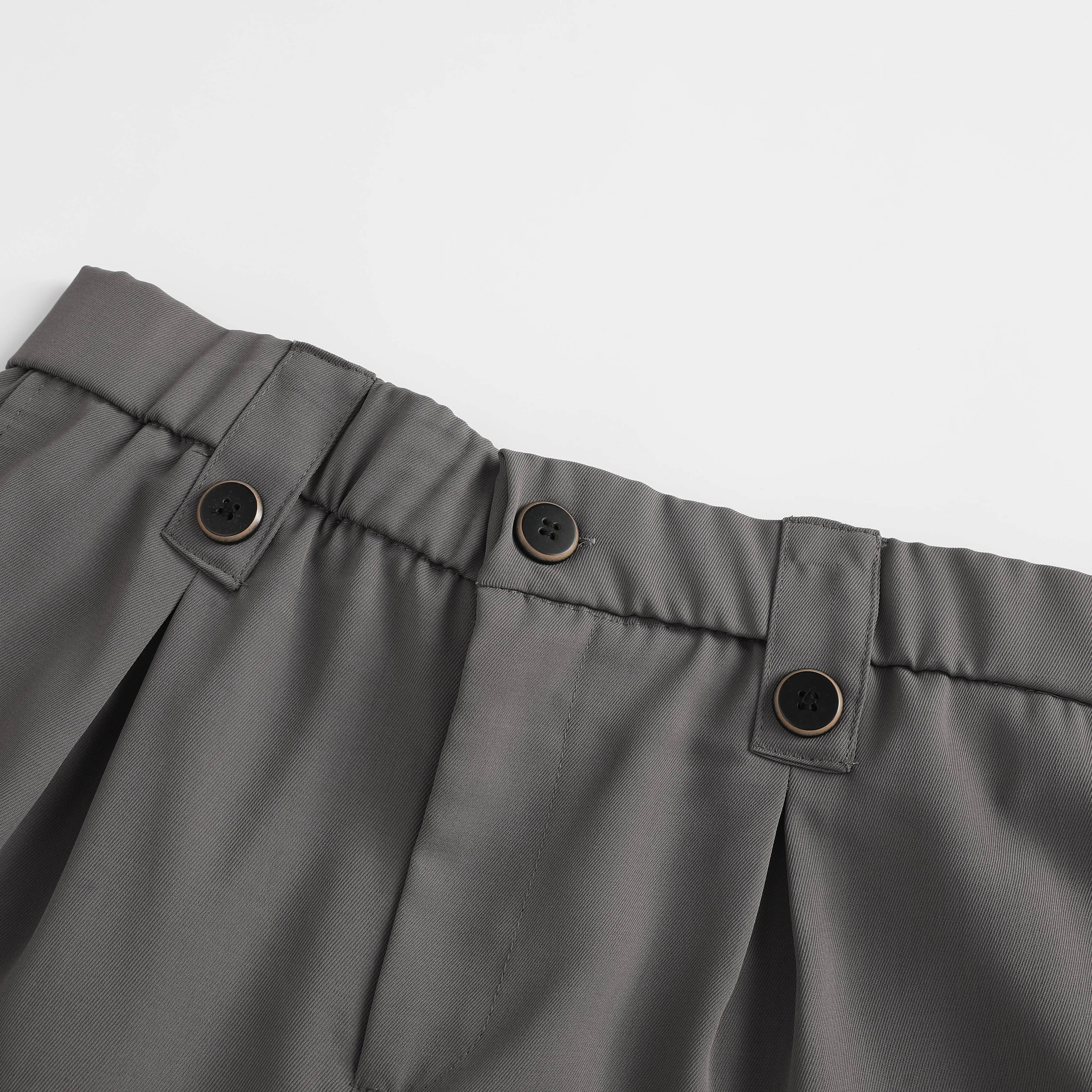 Men’s Old Money Pleated Suit Shorts