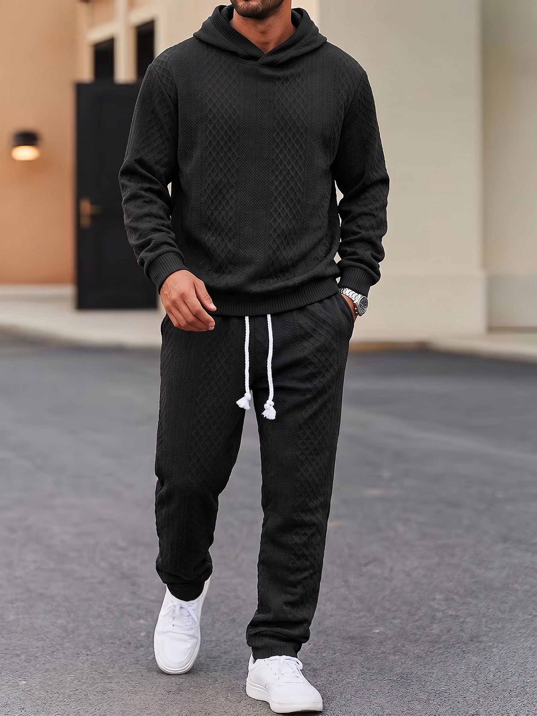 Zweiteiler in Struktur-Jacquard: Kapuzenpullover & Jogginghose