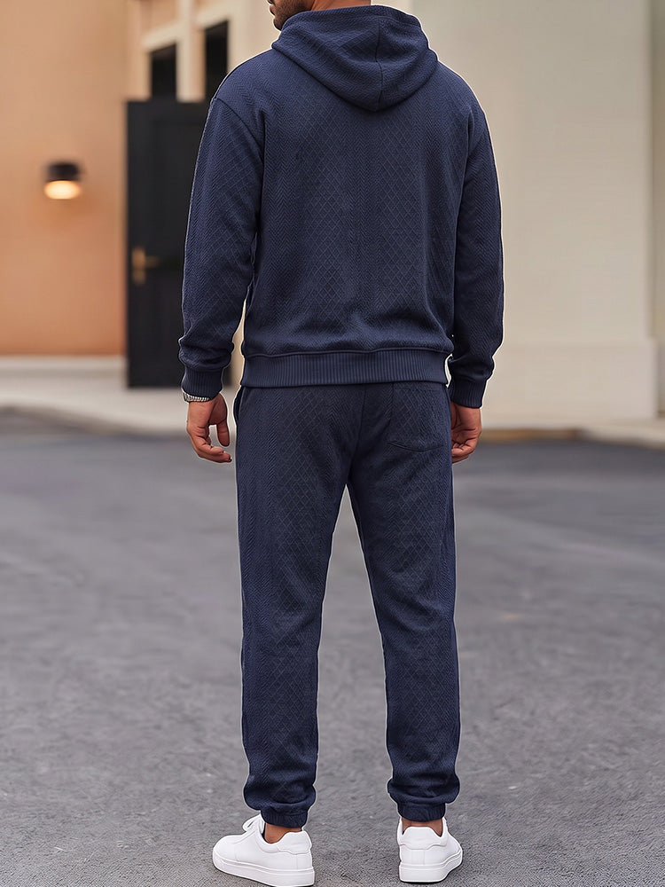 Zweiteiler in Struktur-Jacquard: Kapuzenpullover & Jogginghose