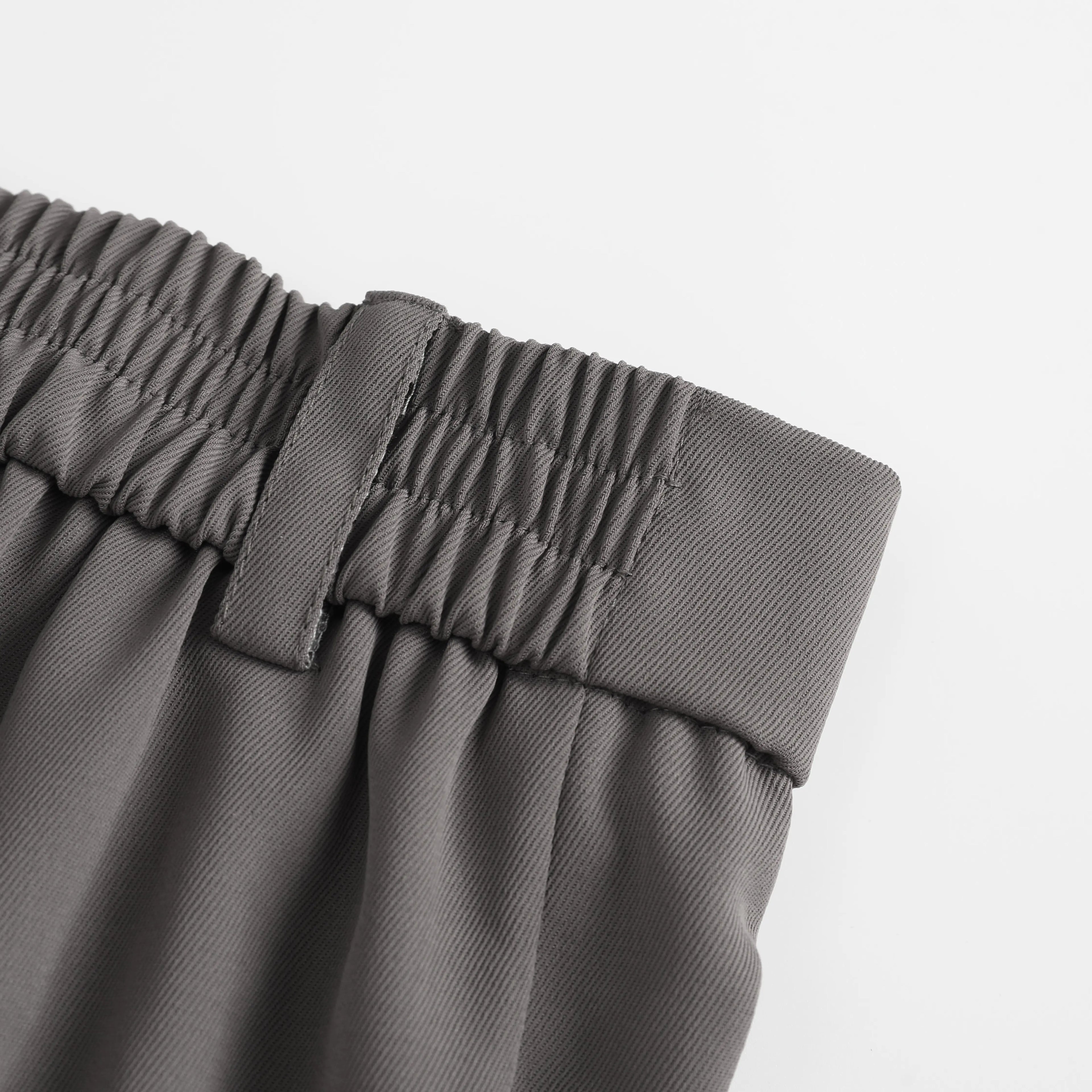 Men’s Old Money Pleated Suit Shorts